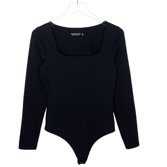 Abercrombie & Fitch Long Sleeve Bodysuit | Black | Medium - Picture 5 of 9